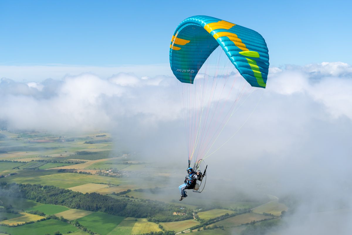 Ozone Moto - ENA - Full Reflex Student/Beginner wing